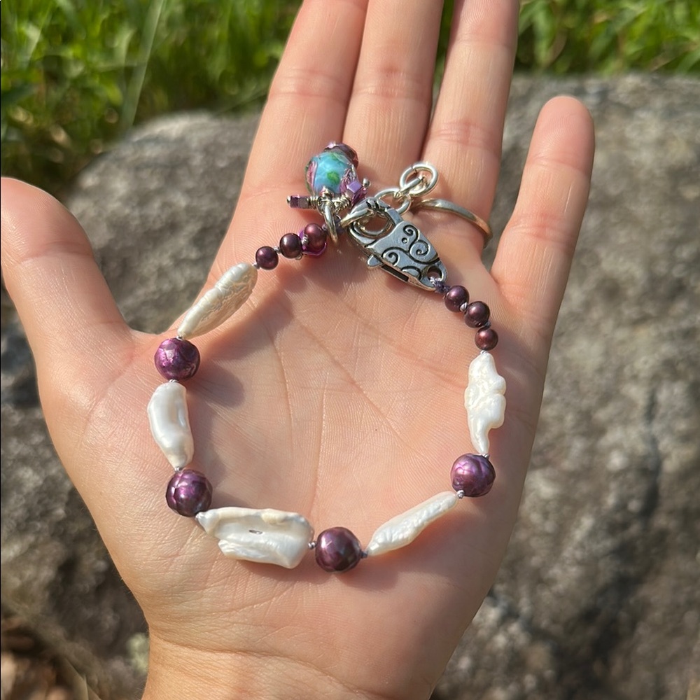 Elegant purple & stick Pearl Bracelet